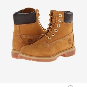 Timberland boots size 8,5